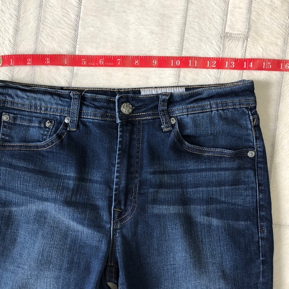 Teen’s AG jeans - Picture 6 of 8